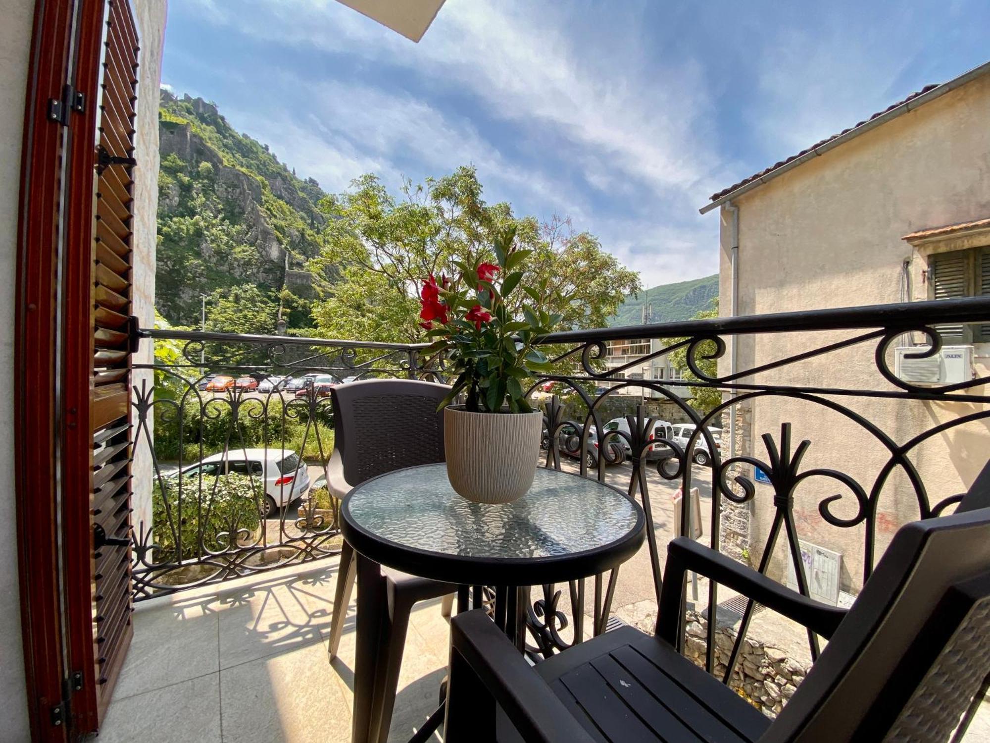 Fiumera Kotor Apartment Exterior photo